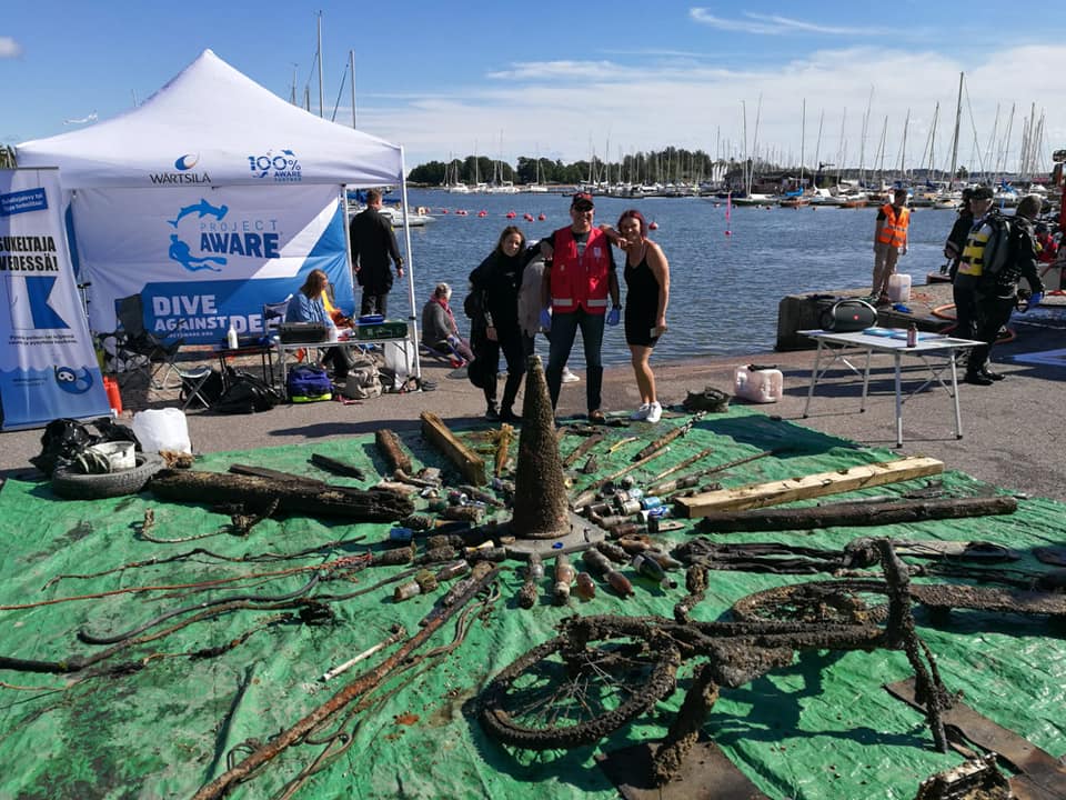 Arctic Diversin Dive Against Debris -tapahtuma satamassa